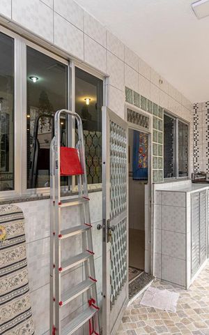 Casa à venda com 122m², 2 quartos e 1 vaga Casa à venda com 122m², 2 quartos e 1 vagaÁrea de Serviço