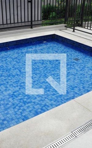 Apartamento para alugar com 35m², 2 quartos e sem vaga Apartamento para alugar com 35m², 2 quartos e sem vagaPiscina