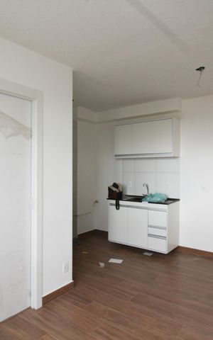 Apartamento para alugar com 35m², 2 quartos e sem vaga Apartamento para alugar com 35m², 2 quartos e sem vagaCozinha e Área de Serviço