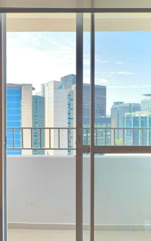 Studio para alugar com 25m², 1 quarto e sem vaga Studio para alugar com 25m², 1 quarto e sem vagaVaranda