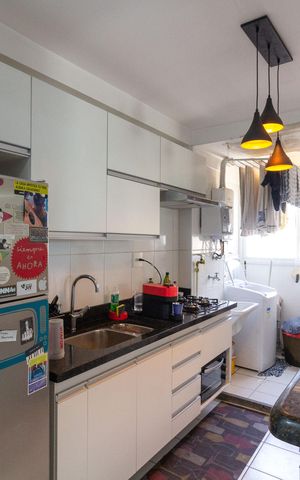 Apartamento para alugar com 80m², 2 quartos e 2 vagasCozinha e Área de Serviço