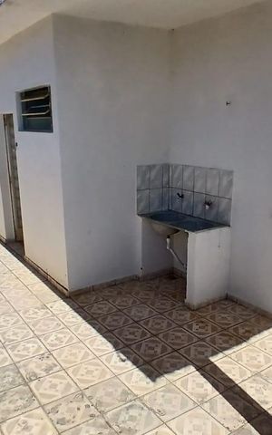 Casa para alugar com 110m², 2 quartos e sem vaga Casa para alugar com 110m², 2 quartos e sem vagaÁrea externa