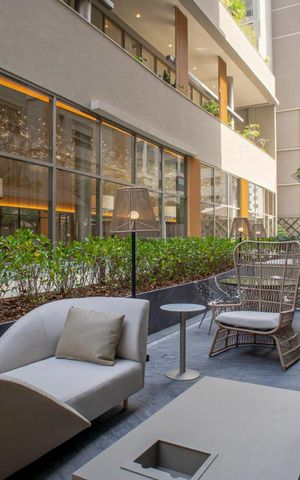Apartamento à venda com 252m², 4 quartos e 4 vagas Apartamento à venda com 252m², 4 quartos e 4 vagasÁrea externa
