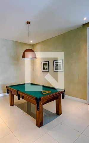 Apartamento à venda com 250m², 5 quartos e 4 vagas Apartamento à venda com 250m², 5 quartos e 4 vagasÁrea comum - Salão de Jogos
