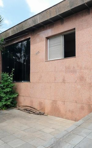 Casa à venda com 163m², 3 quartos e 7 vagasGaragem