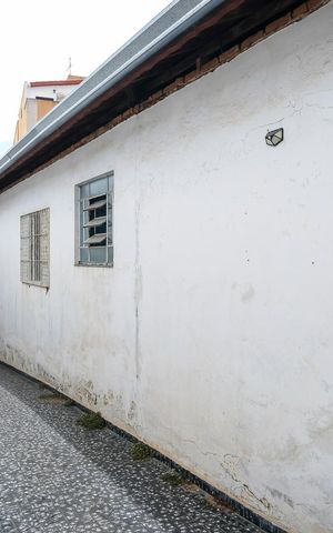 Casa à venda com 163m², 3 quartos e 7 vagasGaragem