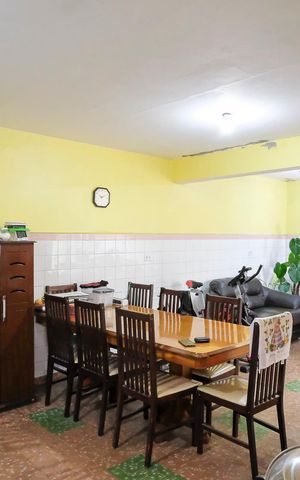 Casa à venda com 163m², 3 quartos e 7 vagasEdícula