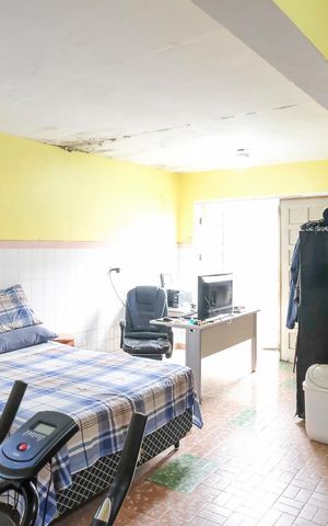 Casa à venda com 163m², 3 quartos e 7 vagasEdícula