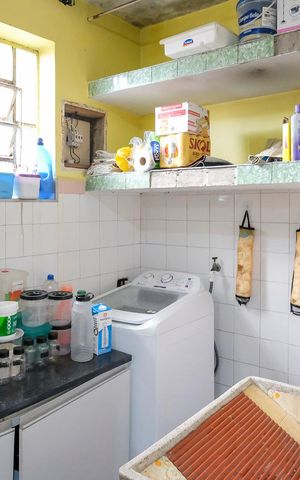 Casa à venda com 163m², 3 quartos e 7 vagasEdícula