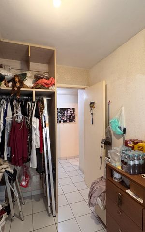 Apartamento à venda com 97m², 3 quartos e 1 vagaQuarto 2