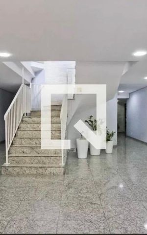 Apartamento para alugar com 65m², 3 quartos e 1 vaga Apartamento para alugar com 65m², 3 quartos e 1 vagaHall