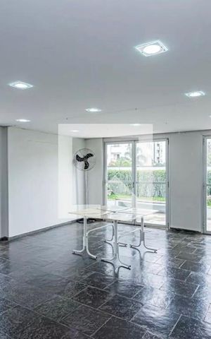 Apartamento para alugar com 65m², 3 quartos e 1 vaga Apartamento para alugar com 65m², 3 quartos e 1 vagaÁrea comum - Salão de festas