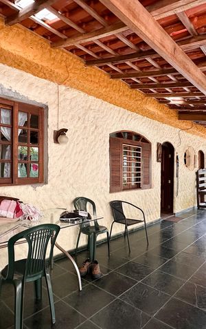 Casa à venda com 174m², 4 quartos e 2 vagas Casa à venda com 174m², 4 quartos e 2 vagasTerraço Externo