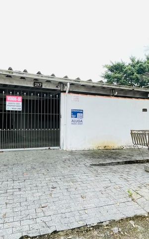 Casa para alugar com 380m², 3 quartos e 8 vagas Casa para alugar com 380m², 3 quartos e 8 vagasFachada com Placa