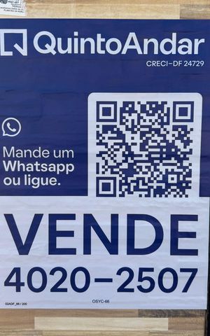 Casa à venda com 250m², 3 quartos e 4 vagas Casa à venda com 250m², 3 quartos e 4 vagasPlaquinha
