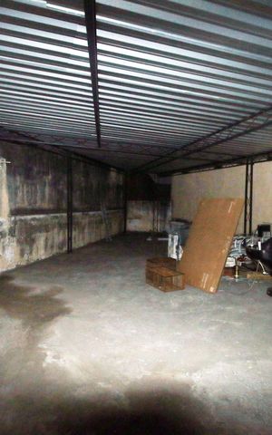 Casa à venda com 200m², 3 quartos e 2 vagasTerraço