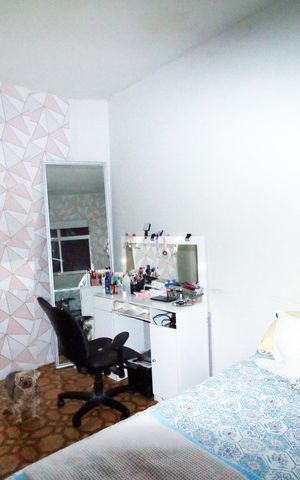Casa à venda com 200m², 3 quartos e 2 vagasQuarto 
