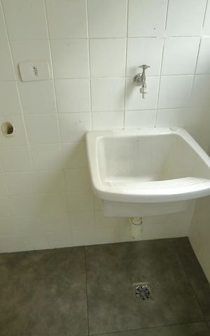 Apartamento à venda com 65m², 2 quartos e 1 vagaÁrea de Serviço