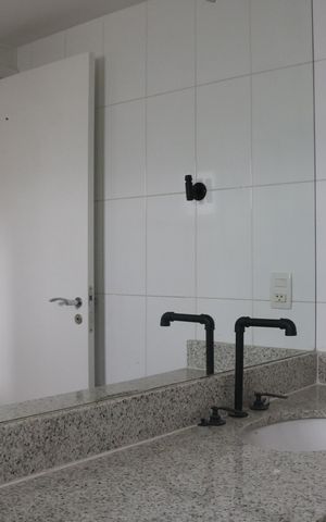 Apartamento para alugar com 294m², 4 quartos e 4 vagasBanheiro 4