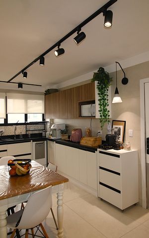 Apartamento para alugar com 129m², 3 quartos e 3 vagasCozinha