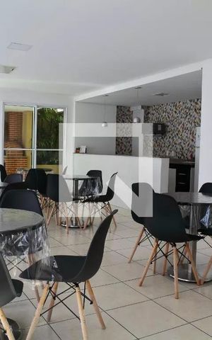 Apartamento para alugar com 54m², 2 quartos e 1 vaga Apartamento para alugar com 54m², 2 quartos e 1 vagaÁrea comum - Salão de festas