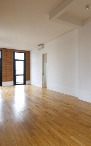 Apartamento à venda com 126m², 2 quartos e 3 vagasSala