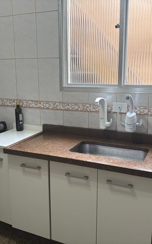 Casa à venda com 150m², 4 quartos e 2 vagas Casa à venda com 150m², 4 quartos e 2 vagasCozinha