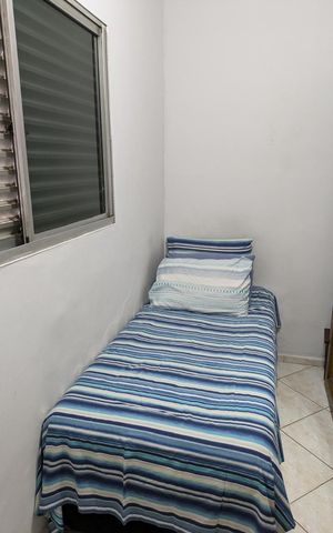 Casa à venda com 150m², 4 quartos e 2 vagas Casa à venda com 150m², 4 quartos e 2 vagasQuarto