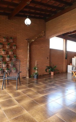 Casa para alugar com 250m², 3 quartos e 4 vagasVaranda