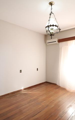 Casa para alugar com 250m², 3 quartos e 4 vagasQuarto 1 - Suíte