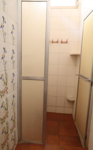 Casa para alugar com 250m², 3 quartos e 4 vagasBanheiro Social