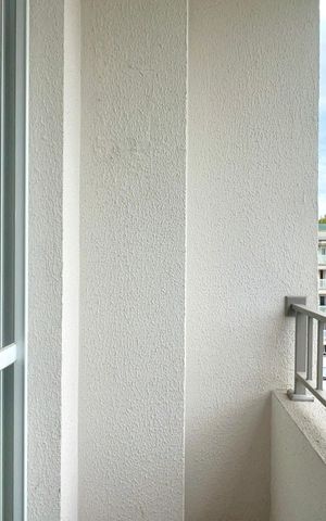 Studio para alugar com 25m², 1 quarto e sem vaga Studio para alugar com 25m², 1 quarto e sem vagaVaranda