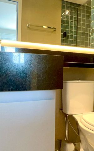 Studio para alugar com 25m², 1 quarto e sem vaga Studio para alugar com 25m², 1 quarto e sem vagaBanheiro da Suíte