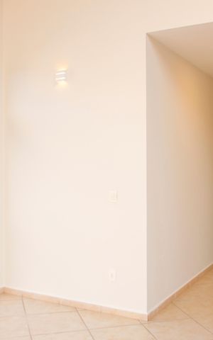 Casa de condomínio para alugar com 320m², 3 quartos e 4 vagasSala