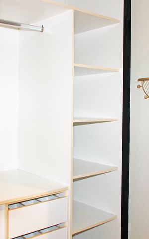 Casa de condomínio para alugar com 320m², 3 quartos e 4 vagasSuíte Closet