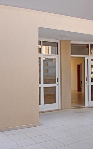Casa de condomínio para alugar com 320m², 3 quartos e 4 vagasÁrea externa