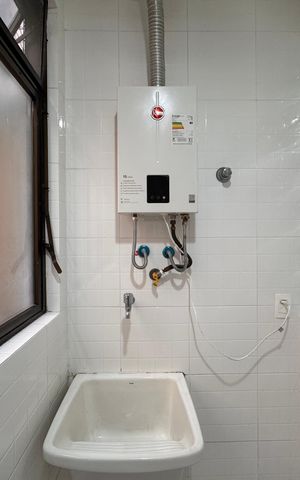 Apartamento para alugar com 93m², 3 quartos e 2 vagas Apartamento para alugar com 93m², 3 quartos e 2 vagasCozinha e Área de Serviço