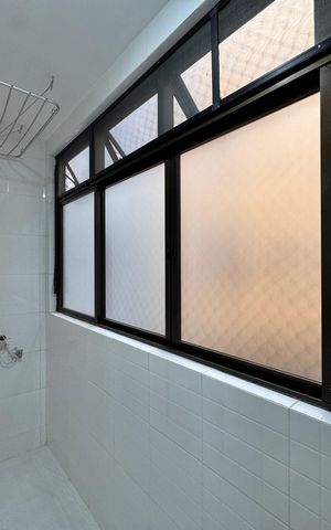 Apartamento para alugar com 93m², 3 quartos e 2 vagas Apartamento para alugar com 93m², 3 quartos e 2 vagasCozinha e Área de Serviço