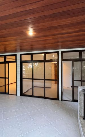 Apartamento para alugar com 93m², 3 quartos e 2 vagas Apartamento para alugar com 93m², 3 quartos e 2 vagasVaranda