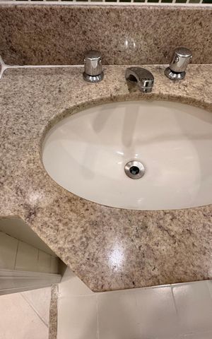 Apartamento para alugar com 93m², 3 quartos e 2 vagas Apartamento para alugar com 93m², 3 quartos e 2 vagasBanheiro Social