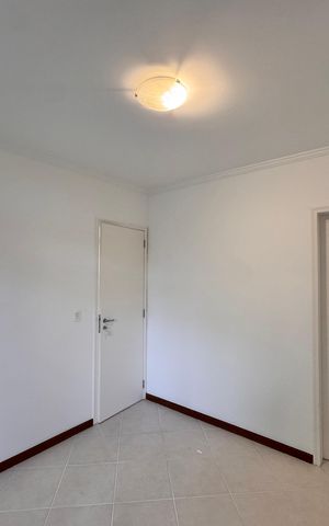 Apartamento para alugar com 93m², 3 quartos e 2 vagas Apartamento para alugar com 93m², 3 quartos e 2 vagasSuíte