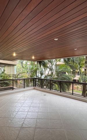 Apartamento para alugar com 93m², 3 quartos e 2 vagas Apartamento para alugar com 93m², 3 quartos e 2 vagasVaranda