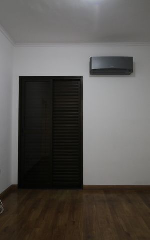 Apartamento à venda com 127m², 3 quartos e 2 vagasQuarto 2