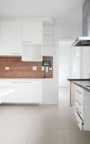 Apartamento à venda com 127m², 3 quartos e 2 vagasCozinha - Armários