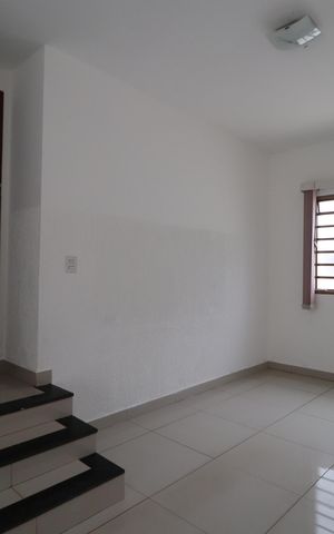 Casa para alugar com 320m², 4 quartos e 4 vagasSala 3