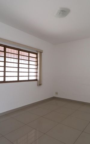Casa para alugar com 320m², 4 quartos e 4 vagasSala 1