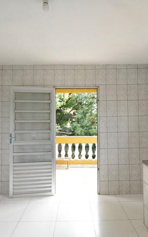 Casa para alugar com 80m², 2 quartos e sem vaga Casa para alugar com 80m², 2 quartos e sem vagaCozinha