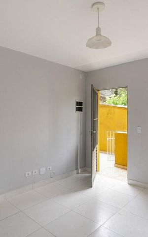 Casa para alugar com 80m², 2 quartos e sem vaga Casa para alugar com 80m², 2 quartos e sem vagaSala