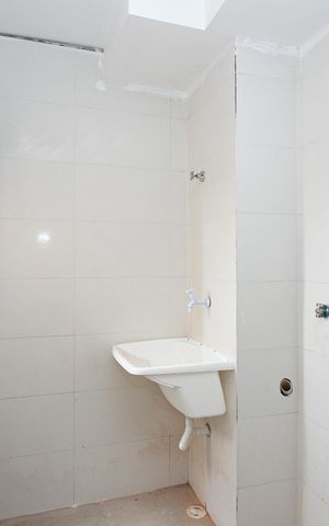Apartamento à venda com 45m², 2 quartos e sem vaga Apartamento à venda com 45m², 2 quartos e sem vagaÁrea de Serviço