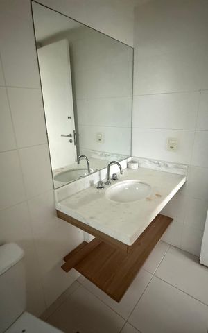 Apartamento à venda com 69m², 2 quartos e 1 vaga Apartamento à venda com 69m², 2 quartos e 1 vagaBanheiro
